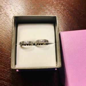 10k solid white Gold Earring with real diamond 💕